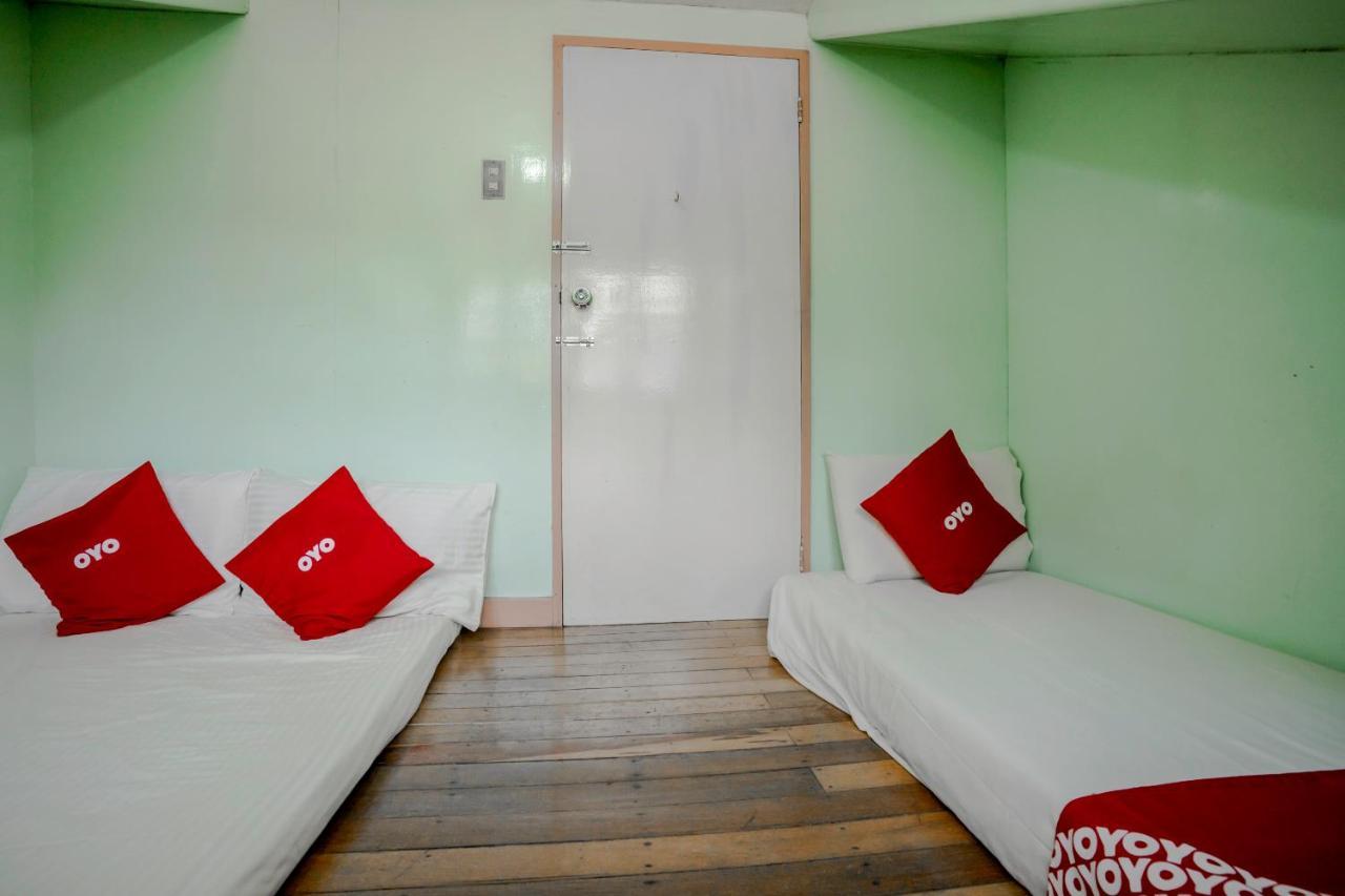 Oyo 760 Tiptop Vacation Homes Baguio City Esterno foto