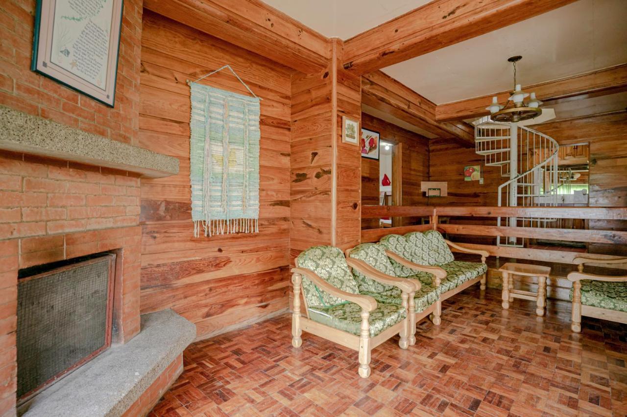 Oyo 760 Tiptop Vacation Homes Baguio City Esterno foto