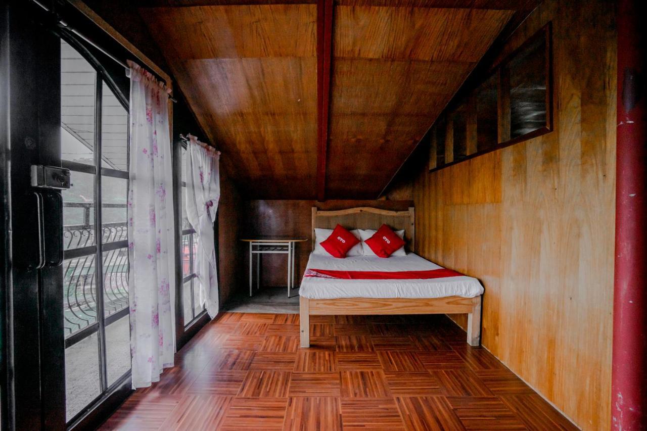 Oyo 760 Tiptop Vacation Homes Baguio City Esterno foto