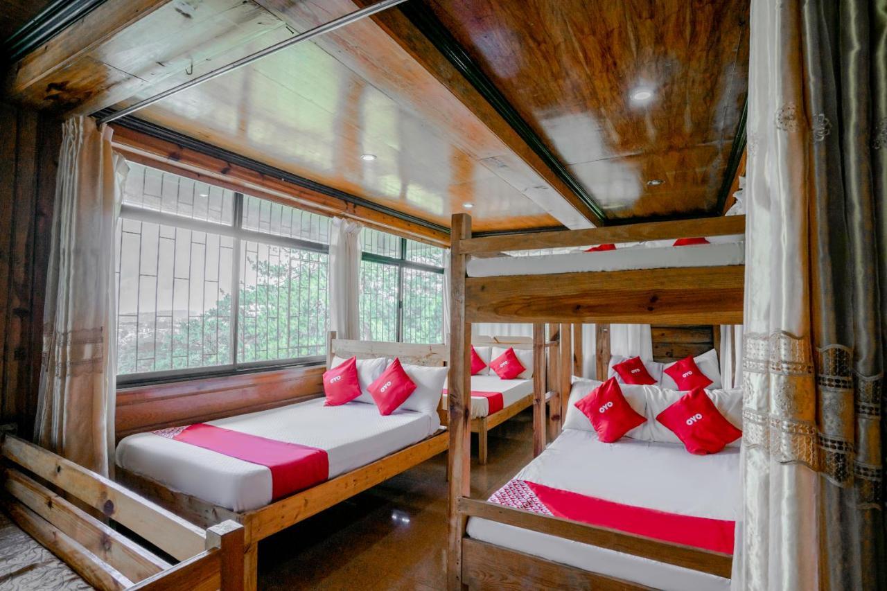 Oyo 760 Tiptop Vacation Homes Baguio City Esterno foto