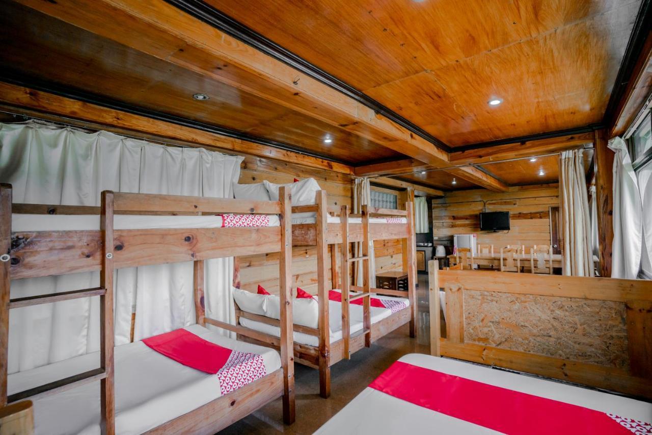 Oyo 760 Tiptop Vacation Homes Baguio City Esterno foto