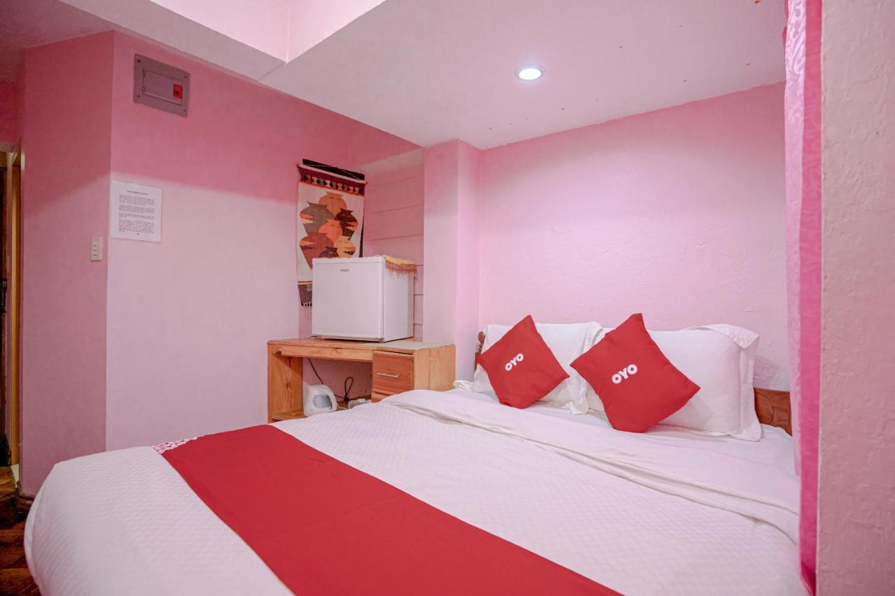 Oyo 760 Tiptop Vacation Homes Baguio City Esterno foto