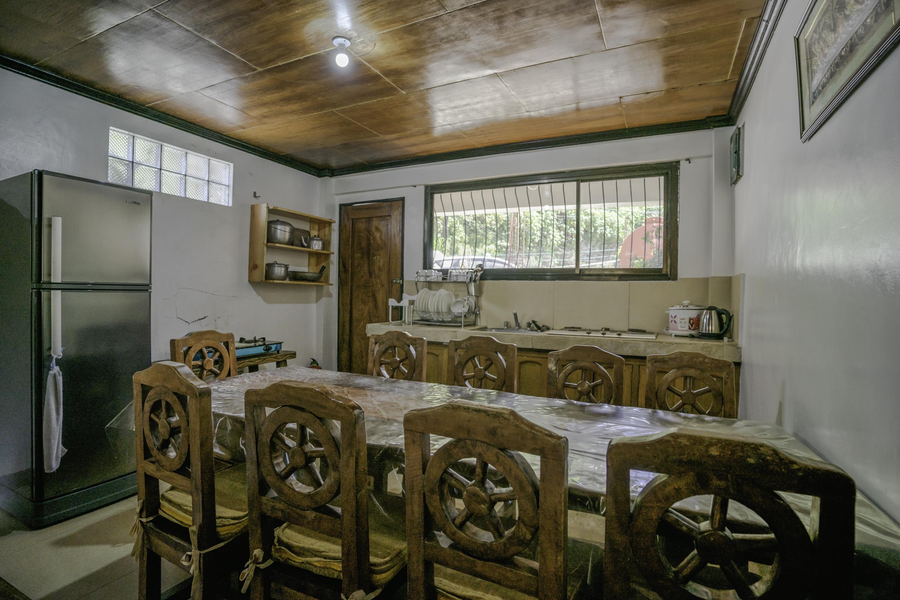 Oyo 760 Tiptop Vacation Homes Baguio City Esterno foto