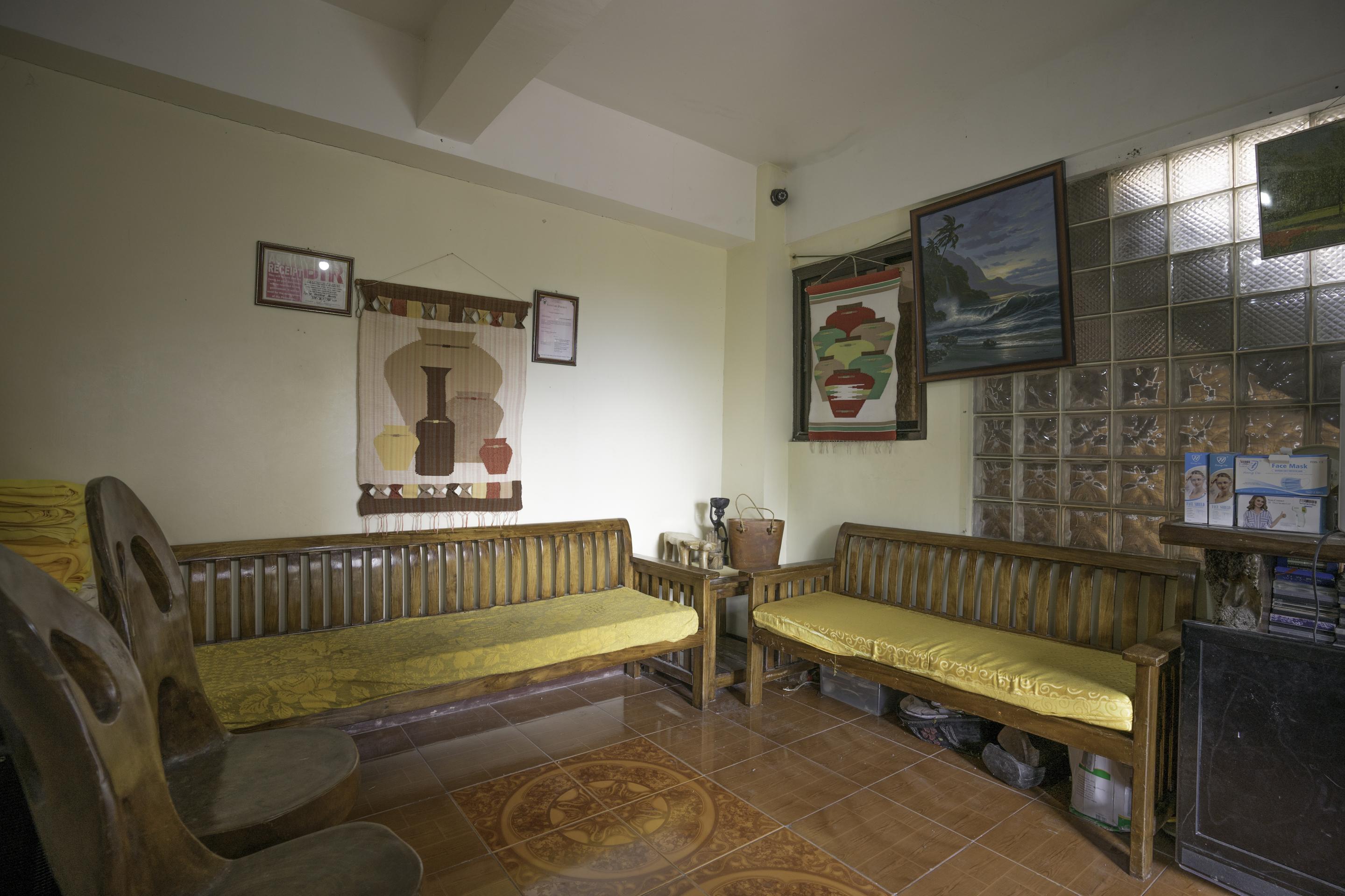 Oyo 760 Tiptop Vacation Homes Baguio City Esterno foto