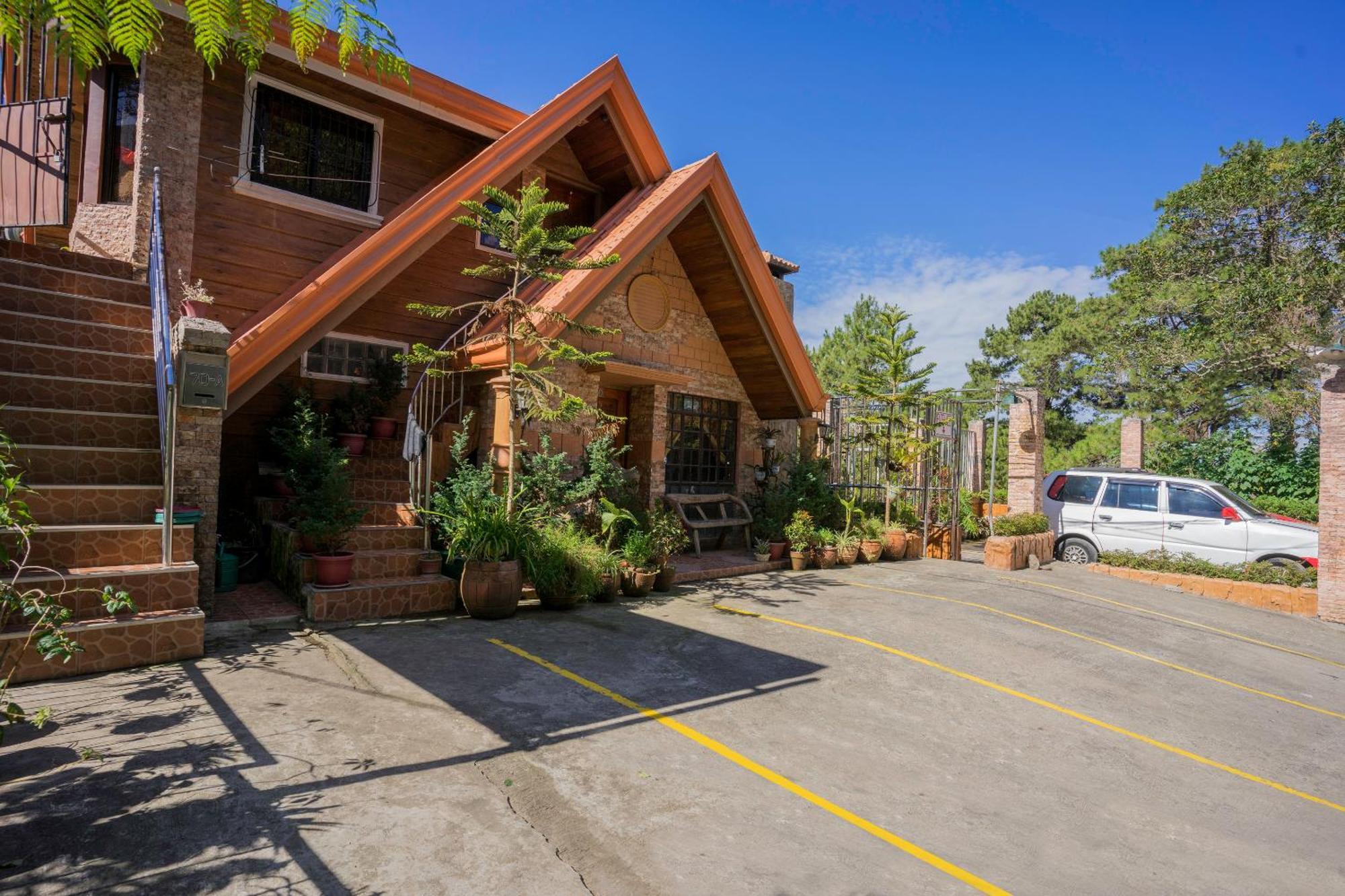 Oyo 760 Tiptop Vacation Homes Baguio City Esterno foto