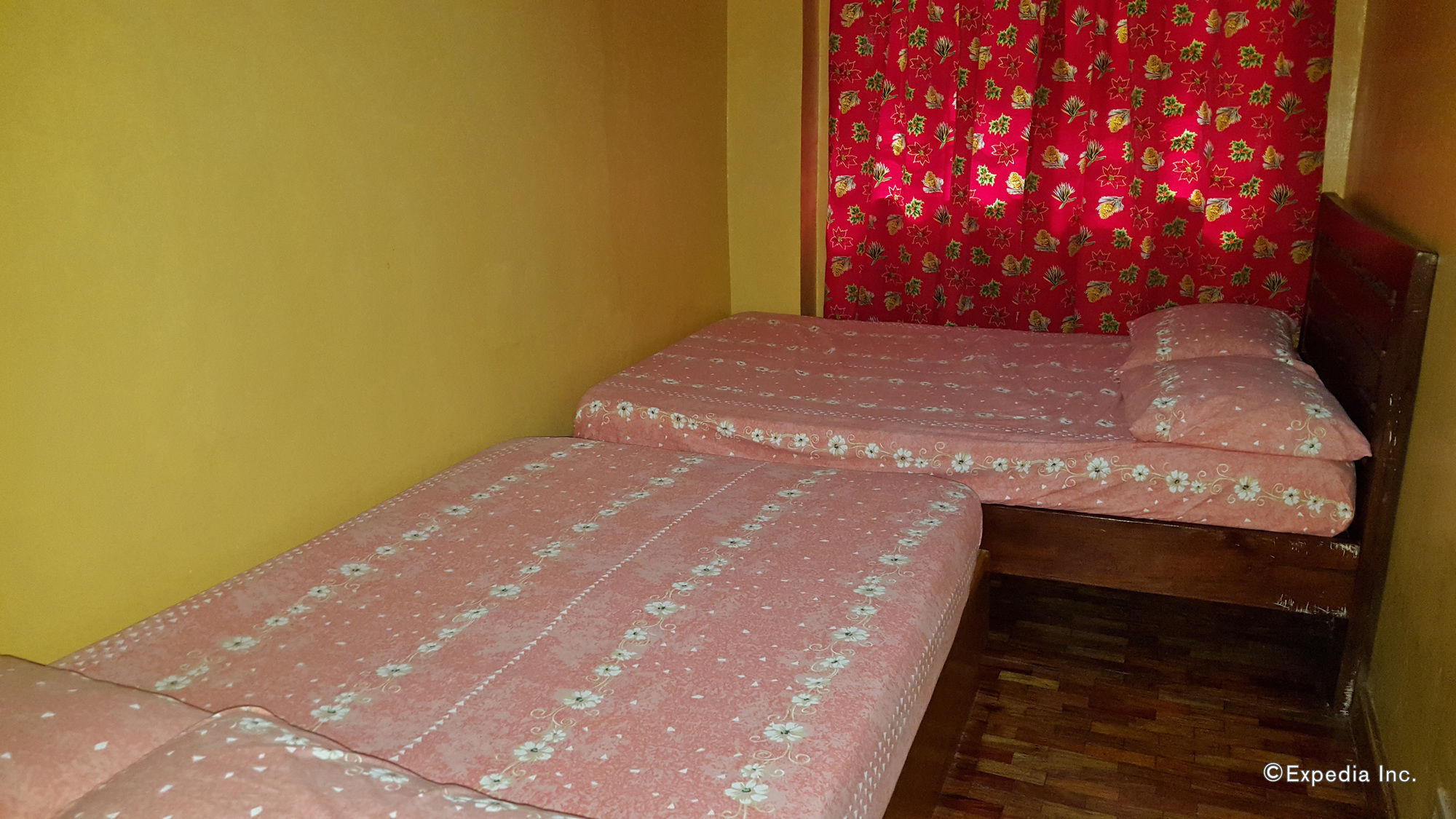 Oyo 760 Tiptop Vacation Homes Baguio City Esterno foto